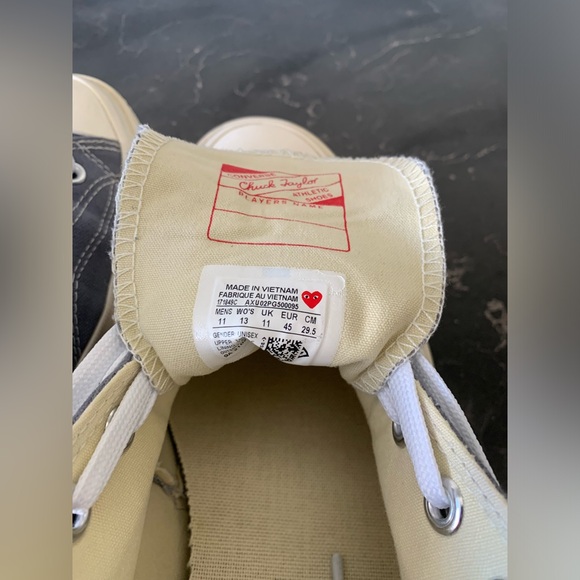 Converse x Comme des Garcons PLAY Chuck 70 Low Top - Picture 7 of 9